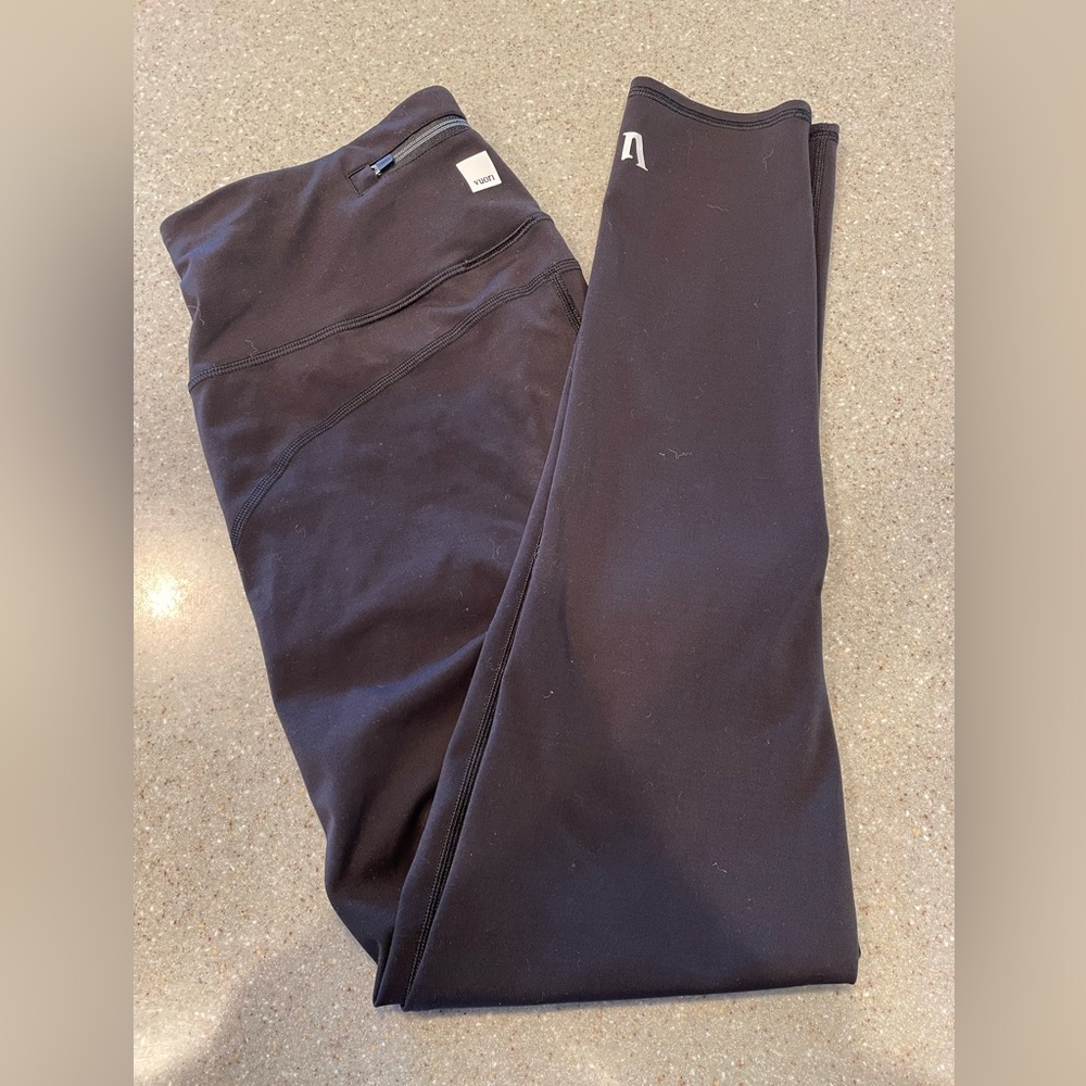 Vuori black leggings women’s large